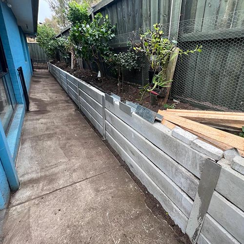 Fence Installer in Craigieburn