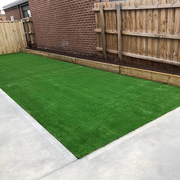 Fence Installer in Craigieburn